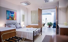 Comfort 2 Minutes From The Metro